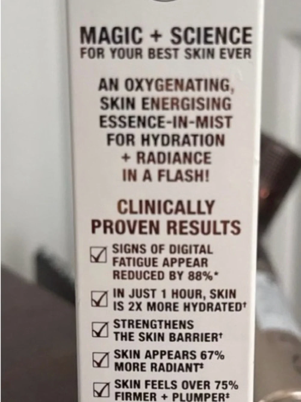 Charlotte Tilbury Rescue Essence Facial Hydration - White and Light Blue